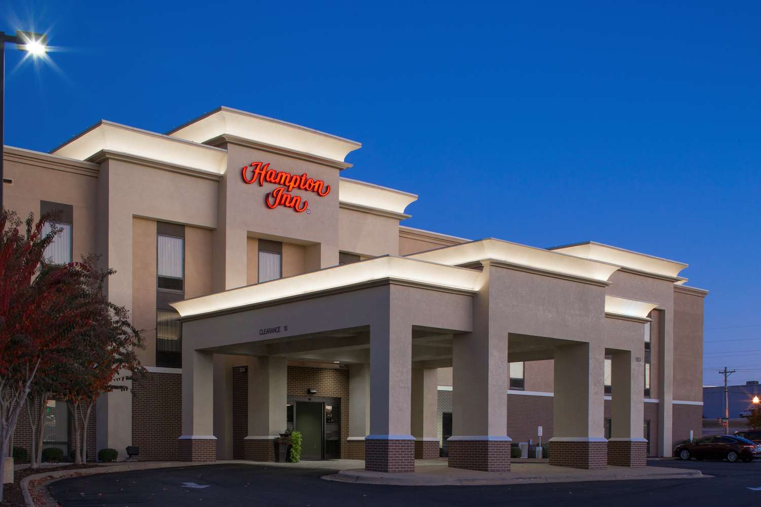 Courtyard by Marriott Troy  Copy