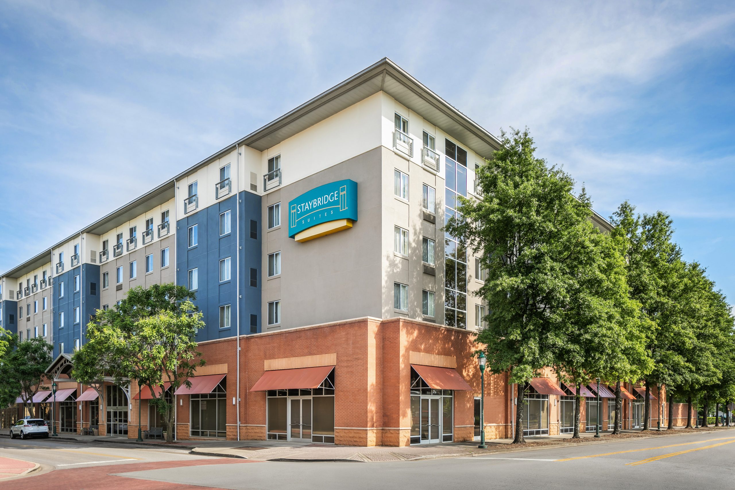 staybridge suites downtown chattanooga exterior day 2 ihg by 161 photography